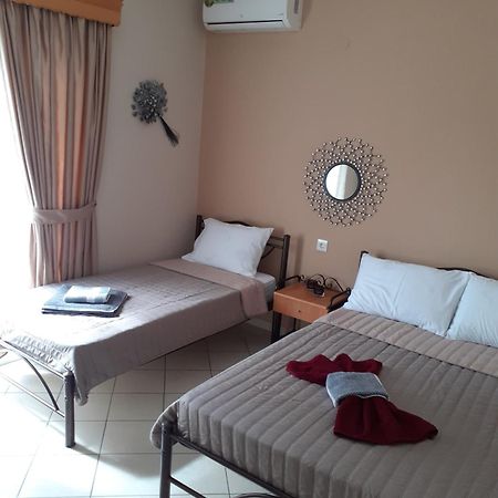 Chrysafis Apartments Vrasná Kültér fotó
