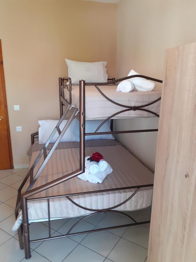 Chrysafis Apartments Vrasná Kültér fotó
